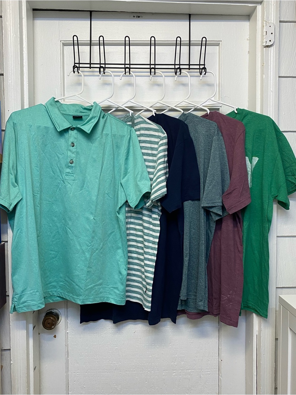 MENS shorts sleeves TSHIRTs bundle of 6 Tshirts size Large